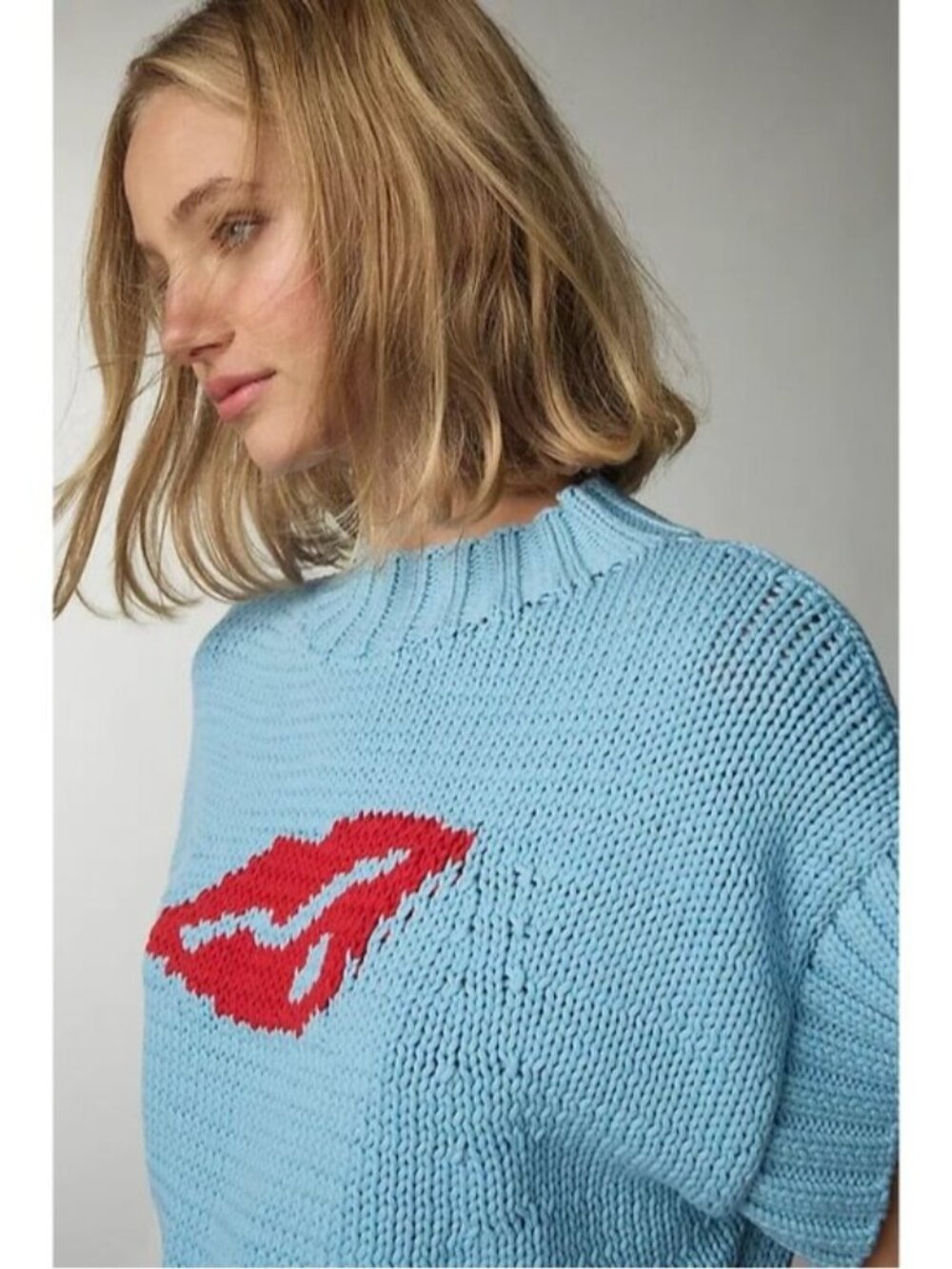NWT Size XL -The Pippa Mock-Neck Sweater by Maeve Extended Shoulder Lips Print - Picture 2 of 7